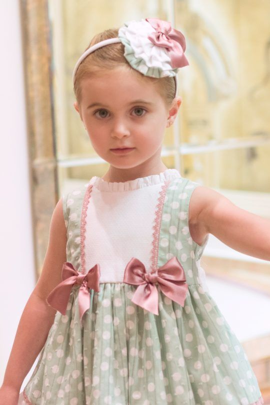 Vestido plumeti verde topos escote/espalda lazos Dolce Petit